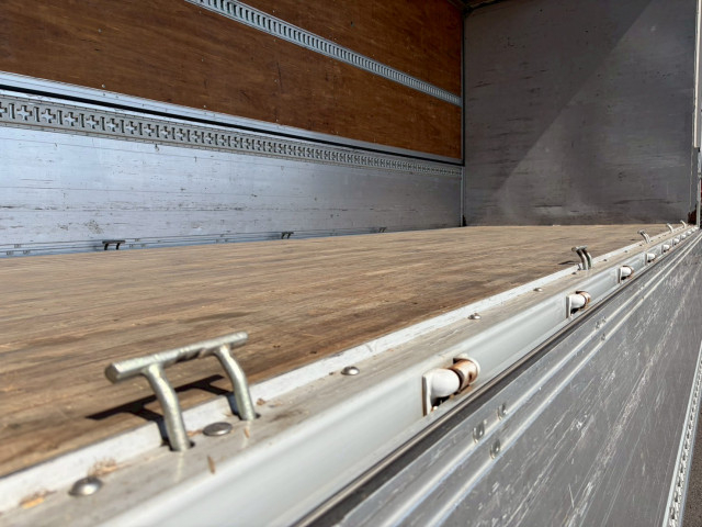 いすゞ フォワード 中型 ウィング TKG-FRR90S2(102124) 35枚目