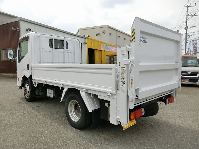 日産自動車 アトラス 小型 平ボディ PDG-TZ2F24(102135) 7枚目