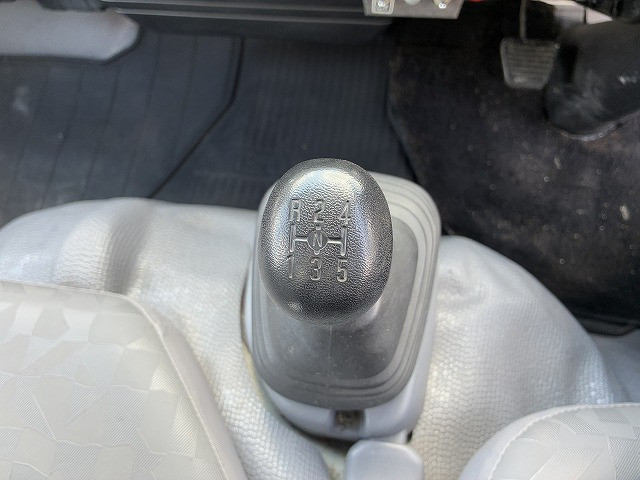 いすゞ エルフ 小型 バン PB-NKR81AN(102136) 38枚目