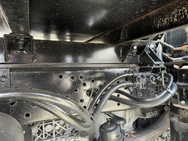 いすゞ エルフ 小型 バン PB-NKR81AN(102136) 42枚目