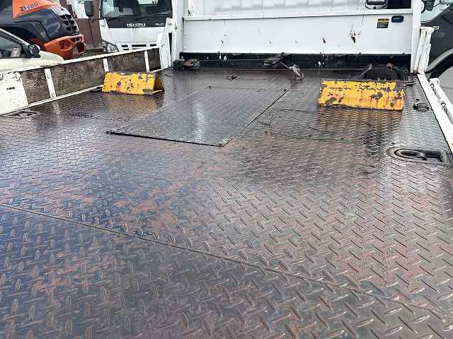 いすゞ エルフ 小型 キャリアカー PA-NPR81N(102139) 10枚目