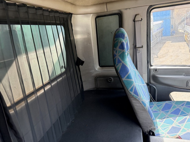 日野 プロフィア 大型 コンテナ専用車 KL-FS2PKGA(102138) 20枚目