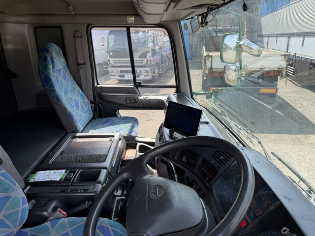 日野 プロフィア 大型 コンテナ専用車 KL-FS2PKGA(102138) 24枚目