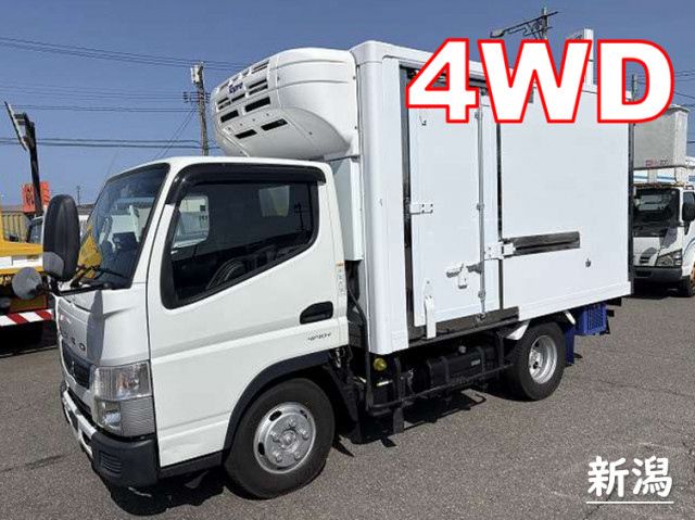 三菱ふそう キャンター 小型 冷蔵冷凍バン 2RG-FDA20(102177) 1枚目