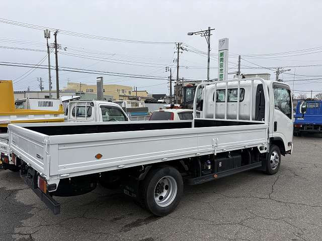 いすゞ エルフ 小型 平ボディ 2PG-NPS88AR(102176) 3枚目