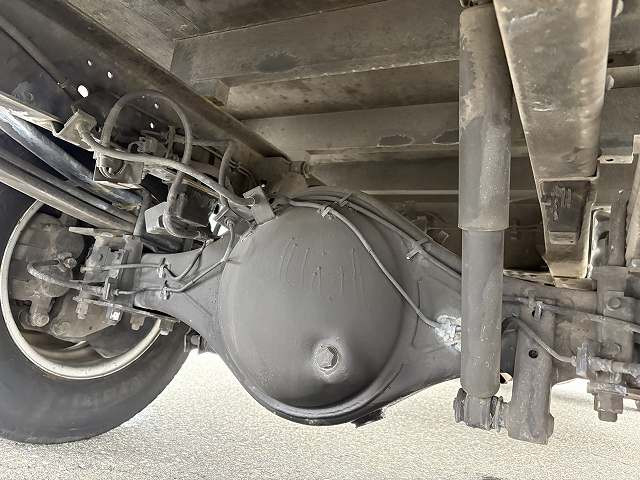 いすゞ エルフ 小型 平ボディ 2PG-NPS88AR(102176) 27枚目