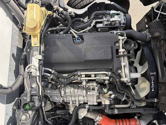 三菱ふそう キャンター 小型 冷蔵冷凍バン 2RG-FDA20(102177) 40枚目