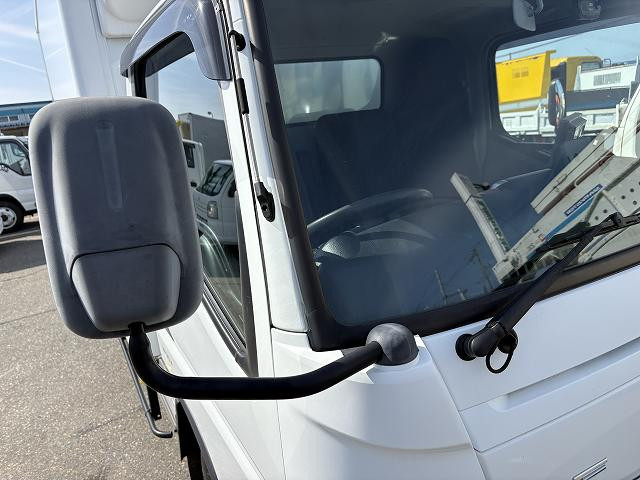 三菱ふそう キャンター 小型 冷蔵冷凍バン 2RG-FDA20(102177) 46枚目