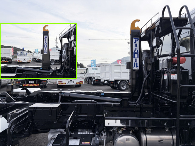 三菱ふそう ファイター 中型 コンテナ専用車 2KG-FK62F(102179) 11枚目