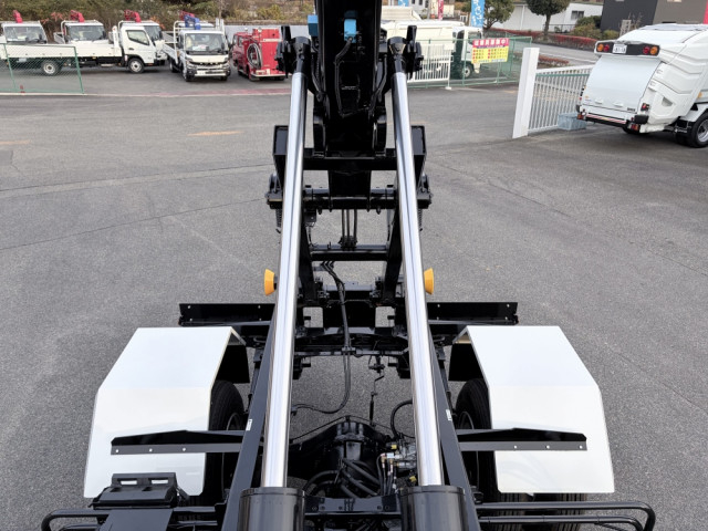 三菱ふそう ファイター 中型 コンテナ専用車 2KG-FK62F(102179) 18枚目