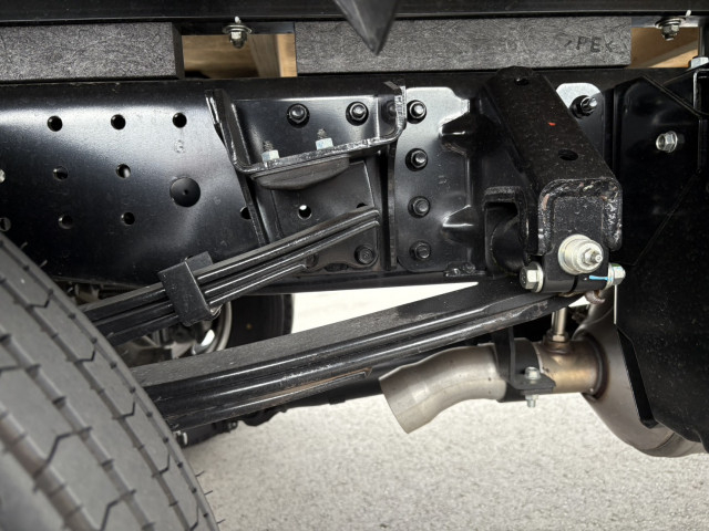 三菱ふそう キャンター 小型 平ボディ（クレーン付） 2PG-FEB80(102178) 25枚目