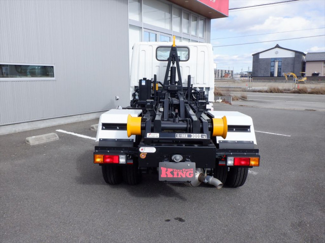 三菱ふそう キャンター 小型 コンテナ専用車 2RG-FBAV0(102180) 4枚目