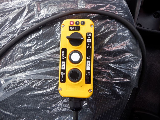 三菱ふそう キャンター 小型 コンテナ専用車 2RG-FBAV0(102180) 19枚目