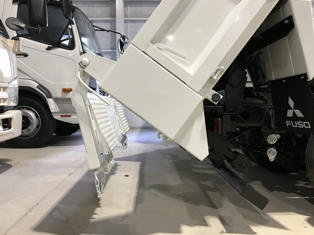 三菱ふそう キャンター 小型 土砂ダンプ 2RG-FBA60(102181) 14枚目