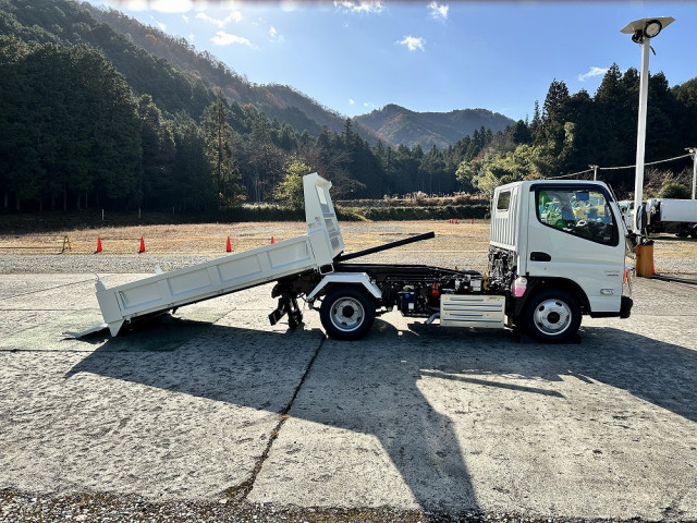 三菱ふそう キャンター 小型 土砂ダンプ 2RG-FBA60(102181) 15枚目