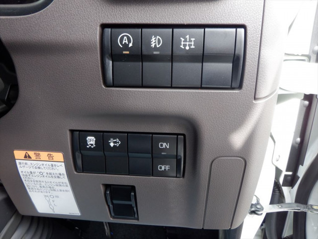 三菱ふそう キャンター 小型 コンテナ専用車 2RG-FBAV0(102180) 21枚目