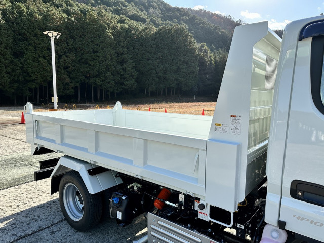 三菱ふそう キャンター 小型 土砂ダンプ 2RG-FBA60(102181) 19枚目