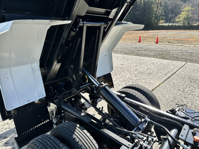 三菱ふそう キャンター 小型 土砂ダンプ 2RG-FBA60(102181) 28枚目