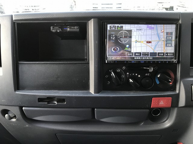 いすゞ エルフ 小型 平ボディ 2RG-NJR88A(102182) 27枚目