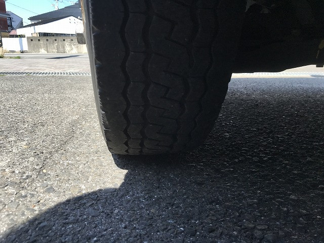 いすゞ エルフ 小型 平ボディ 2RG-NJR88A(102182) 47枚目