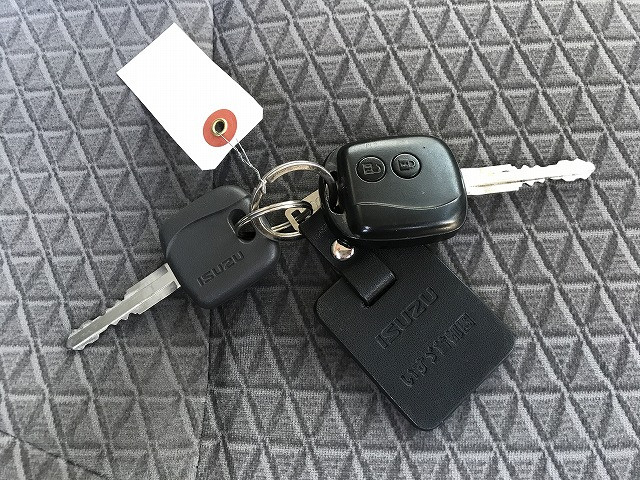 いすゞ エルフ 小型 平ボディ 2RG-NJR88A(102182) 50枚目