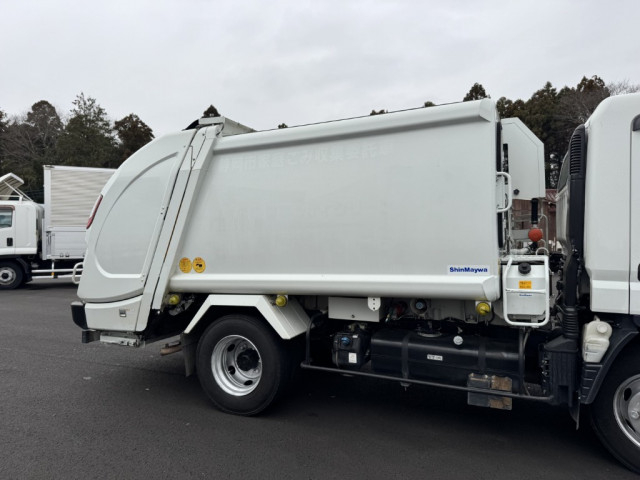 UDトラックス（日産） カゼット 小型 塵芥車（プレス式） 2PG-FEB9Y(102185) 5枚目