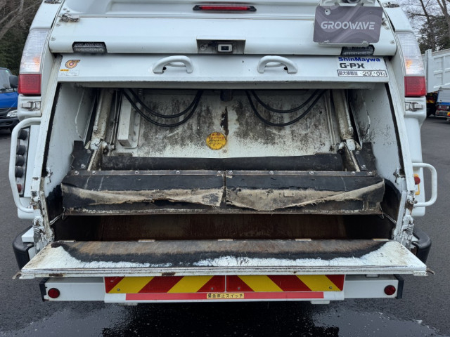 UDトラックス（日産） カゼット 小型 塵芥車（プレス式） 2PG-FEB9Y(102185) 10枚目