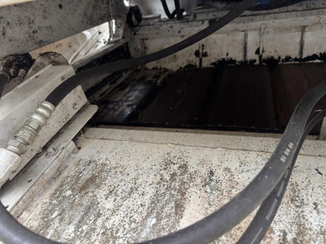 UDトラックス（日産） カゼット 小型 塵芥車（プレス式） 2PG-FEB9Y(102185) 11枚目