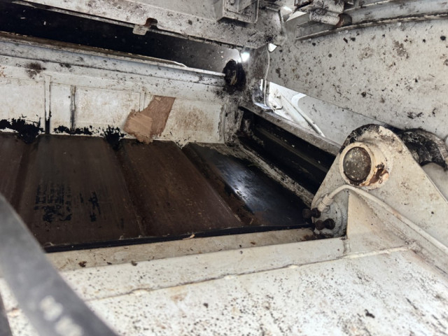 UDトラックス（日産） カゼット 小型 塵芥車（プレス式） 2PG-FEB9Y(102185) 12枚目