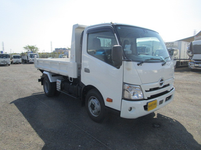 日野 デュトロ 小型 土砂ダンプ 2KG-XZU700X(102186) 2枚目
