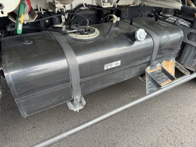 UDトラックス（日産） カゼット 小型 塵芥車（プレス式） 2PG-FEB9Y(102185) 25枚目