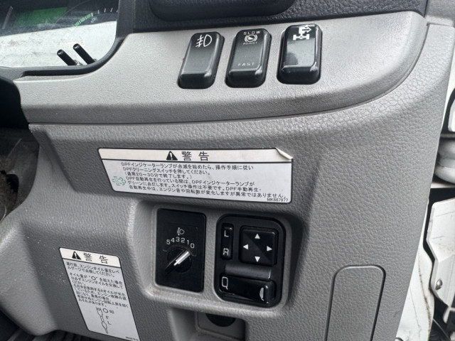 UDトラックス（日産） カゼット 小型 塵芥車（プレス式） 2PG-FEB9Y(102185) 31枚目