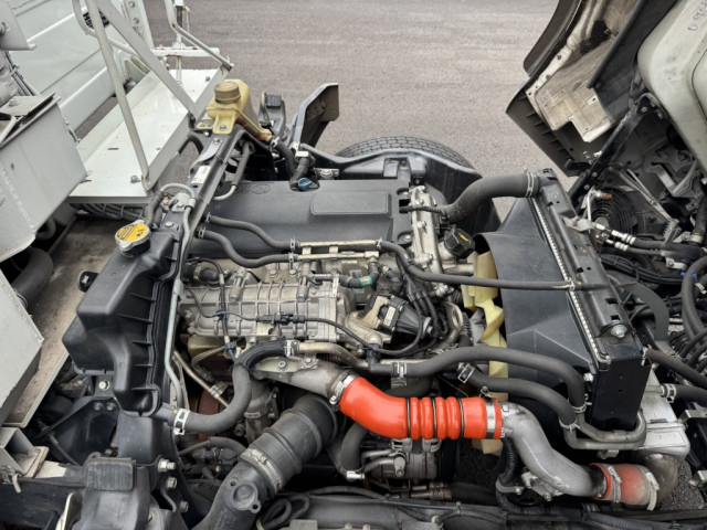 UDトラックス（日産） カゼット 小型 塵芥車（プレス式） 2PG-FEB9Y(102185) 37枚目