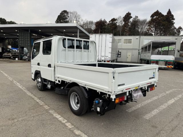 三菱ふそう キャンター 小型 Wキャブ 2RG-FBA20(102188) 4枚目