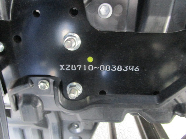 日野 デュトロ 小型 平ボディ（クレーン付） 2KG-XZU710M(102187) 29枚目