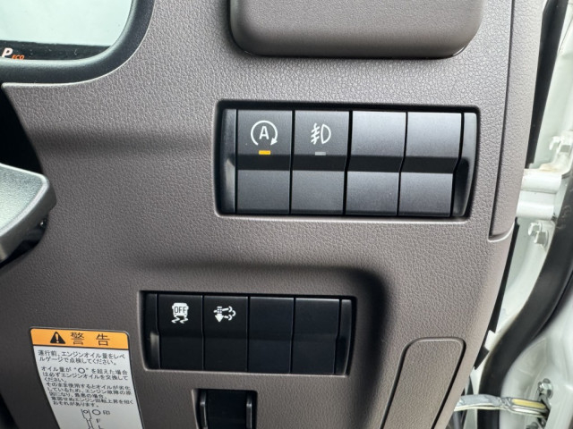 三菱ふそう キャンター 小型 Wキャブ 2RG-FBA20(102188) 26枚目