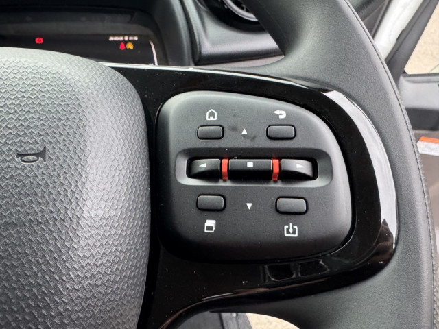 三菱ふそう キャンター 小型 Wキャブ 2RG-FBA20(102188) 27枚目