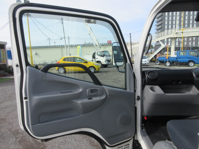 トヨタ ダイナ 小型 平ボディ 2PG-GDY281(102190) 20枚目