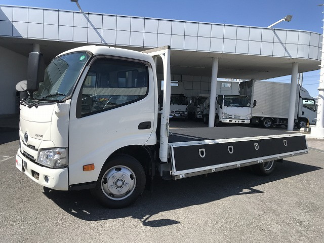 トヨタ ダイナ 小型 Wキャブ 2RG-XZU650(102192) 9枚目