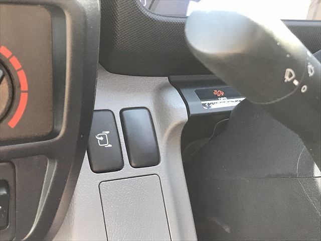 トヨタ ダイナ 小型 Wキャブ 2RG-XZU650(102192) 27枚目