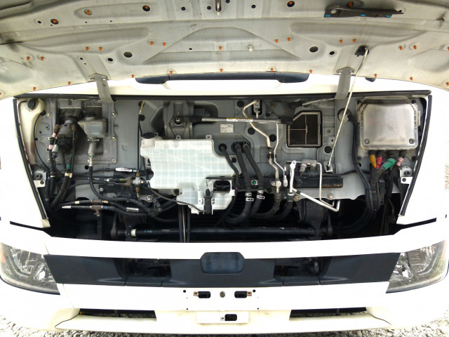 日野 レンジャー 中型 バン 2KG-FD2ABG(102195) 8枚目