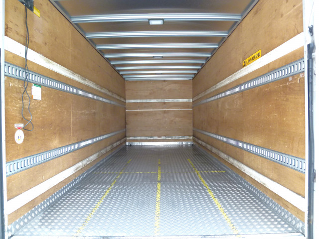 日野 レンジャー 中型 バン 2KG-FD2ABG(102195) 10枚目