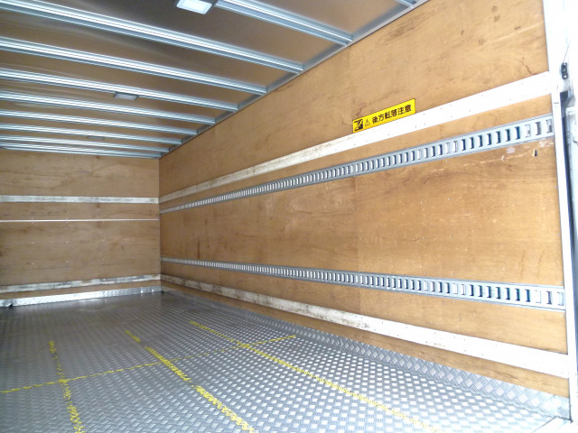 日野 レンジャー 中型 バン 2KG-FD2ABG(102195) 13枚目