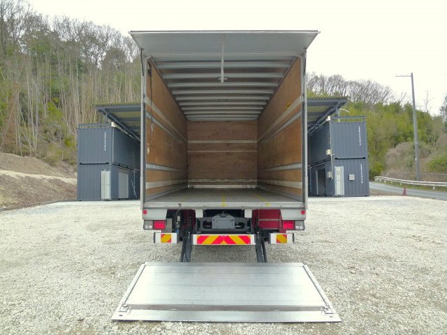 日野 レンジャー 中型 バン 2KG-FD2ABG(102195) 17枚目