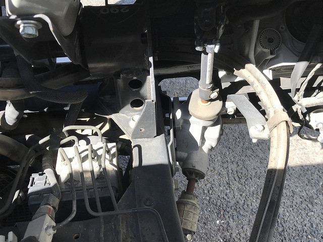 いすゞ エルフ 小型 平ボディ 2RG-NKR88A(102196) 19枚目