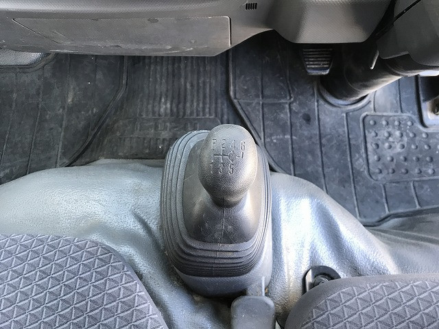 いすゞ エルフ 小型 平ボディ 2RG-NKR88A(102196) 26枚目