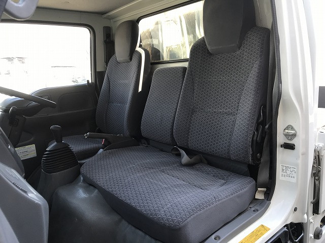 いすゞ エルフ 小型 平ボディ 2RG-NKR88A(102196) 33枚目