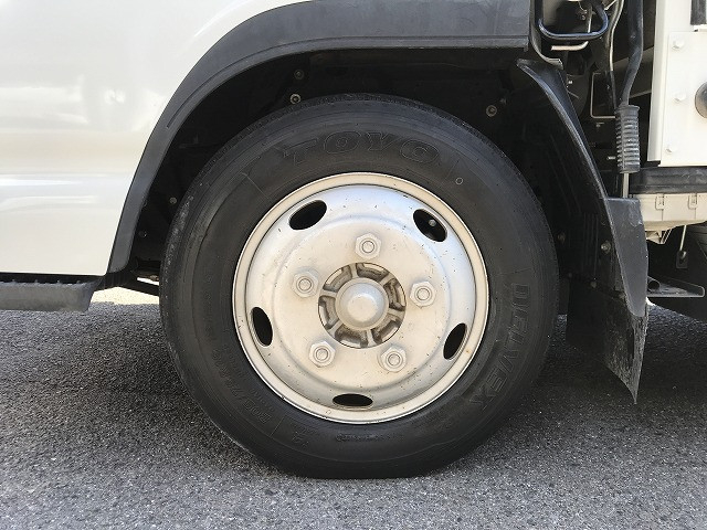 いすゞ エルフ 小型 平ボディ 2RG-NKR88A(102196) 40枚目