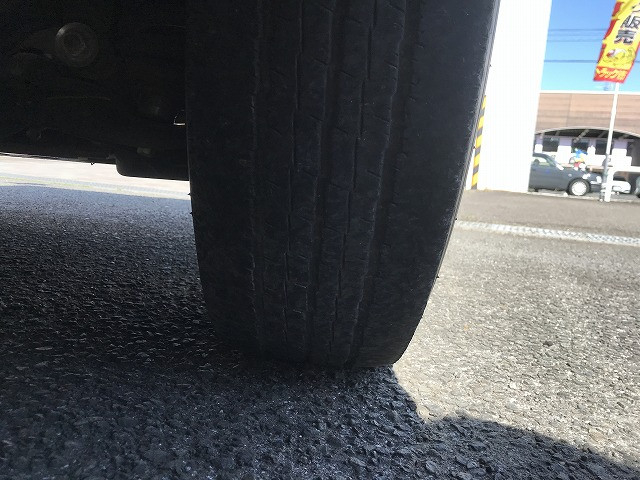 いすゞ エルフ 小型 平ボディ 2RG-NKR88A(102196) 44枚目