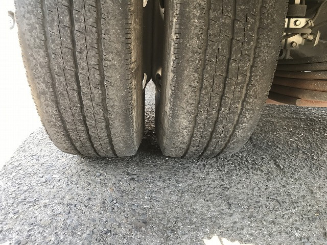 いすゞ エルフ 小型 平ボディ 2RG-NKR88A(102196) 45枚目